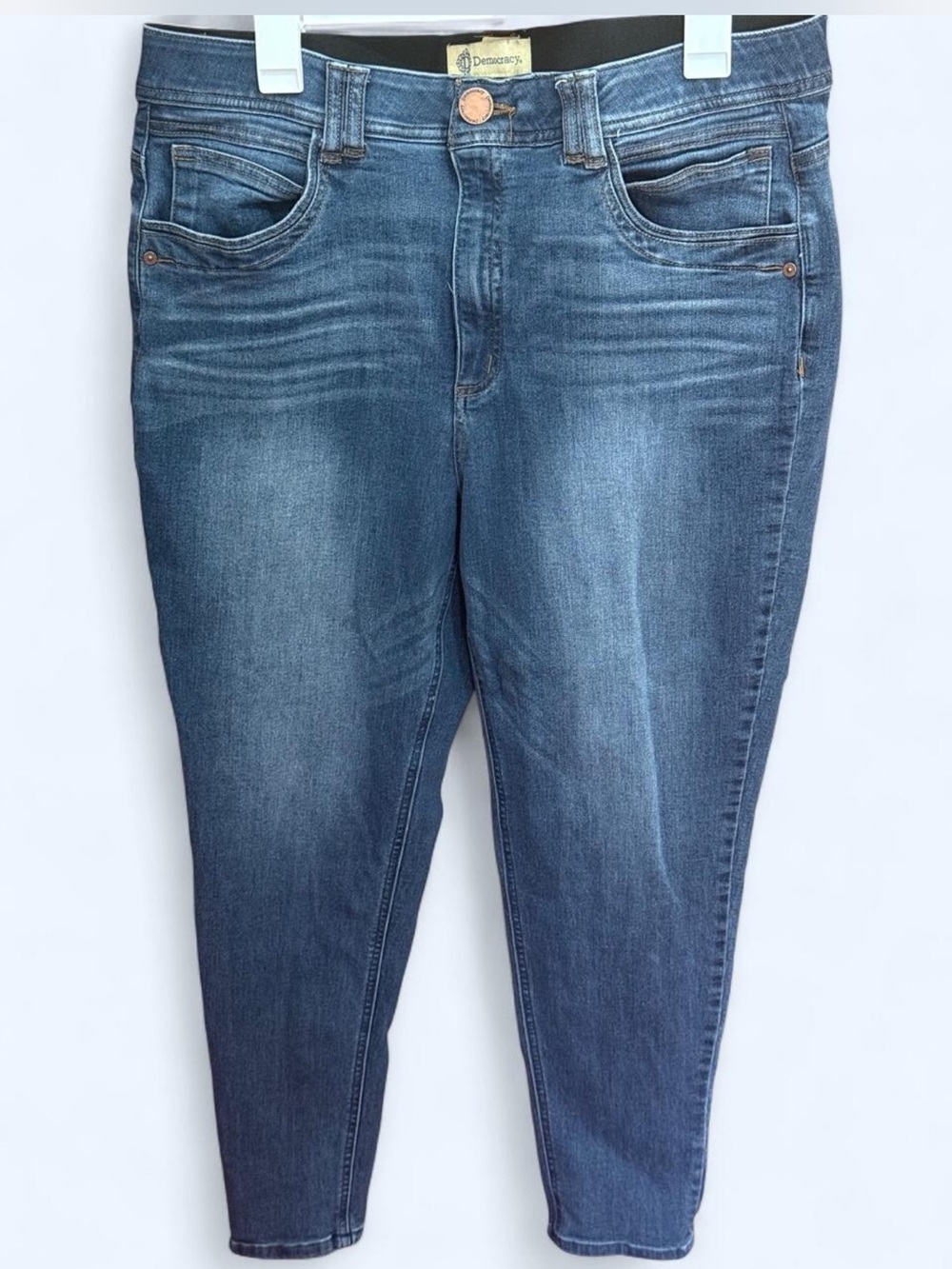 Democracy Men’s Medium Blue Straight Jeans